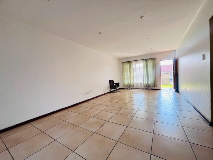 3 Bedroom Property for Sale in Greenfields Eastern Cape